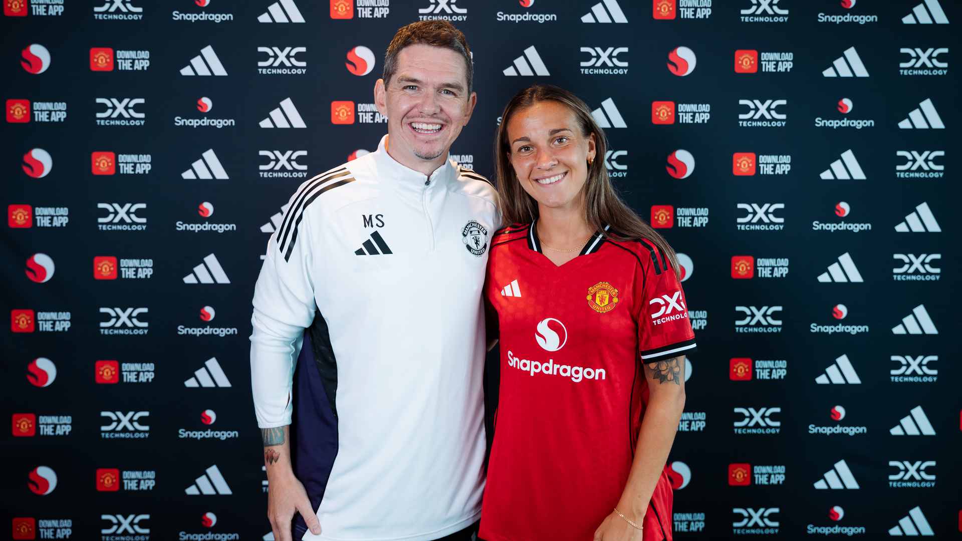 เปิดเผย: หมายเลขเสื้อ UTD ของ Julia Zigiotti Olme