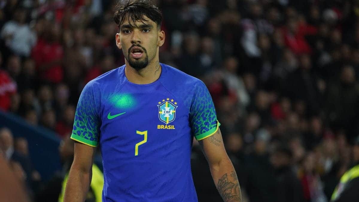 Lucas Paqueta กองกลางเวสต์แฮมเคลียร์ค่าใช้จ่ายในการตรึงสปอต
