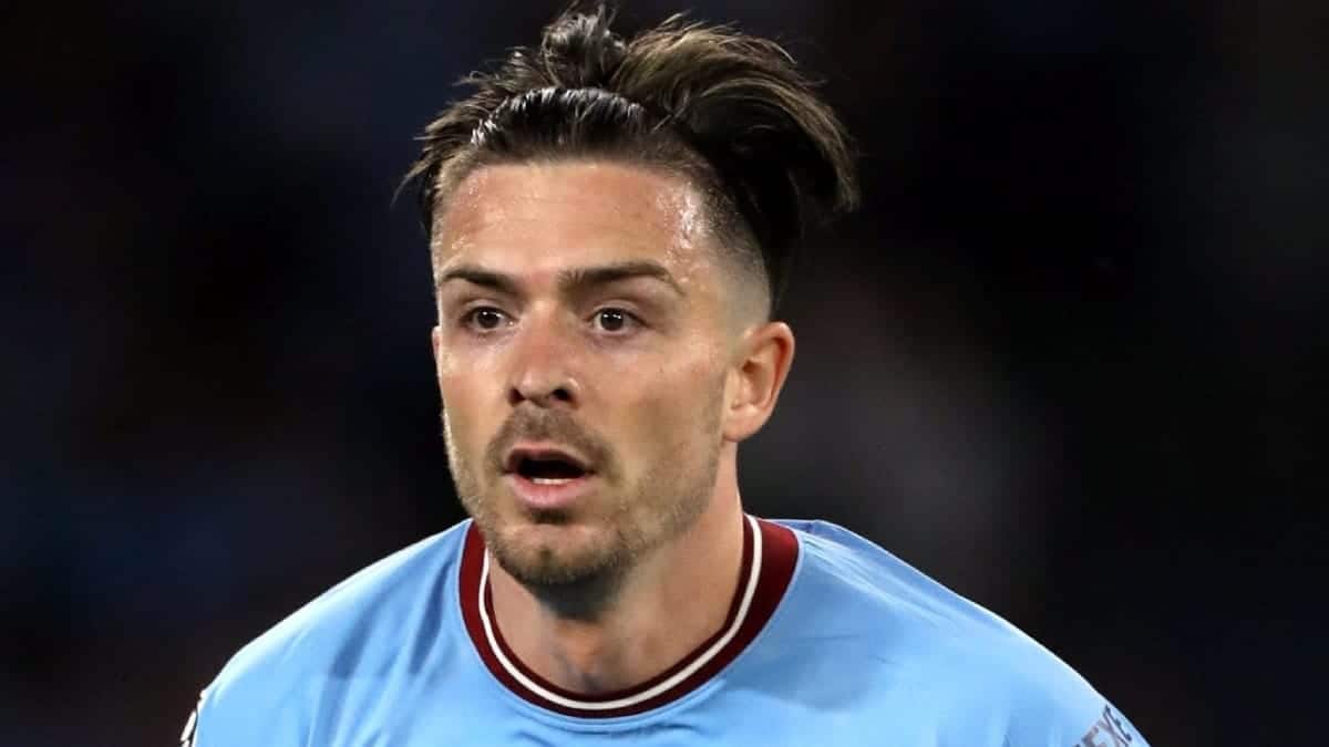 เอฟเวอร์ตันกระตือรือร้นที่จะเซ็นสัญญากับ Grealish จาก Man City