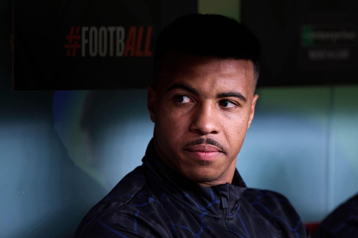 แทน Hamza Igamane ปฏิเสธที่จะเกิดขึ้นในฐานะปัญหา Mount For Rangers Boss Russell Martin
