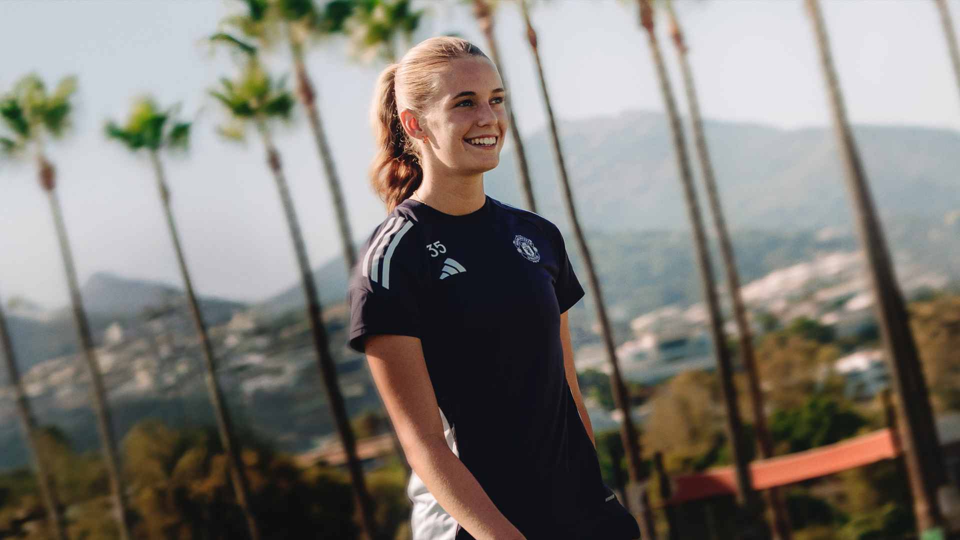 Man Utd Women Defender Lucy Newell เข้าร่วมกับเบอร์มิงแฮมยืมตัวในฤดูกาล 2025/26