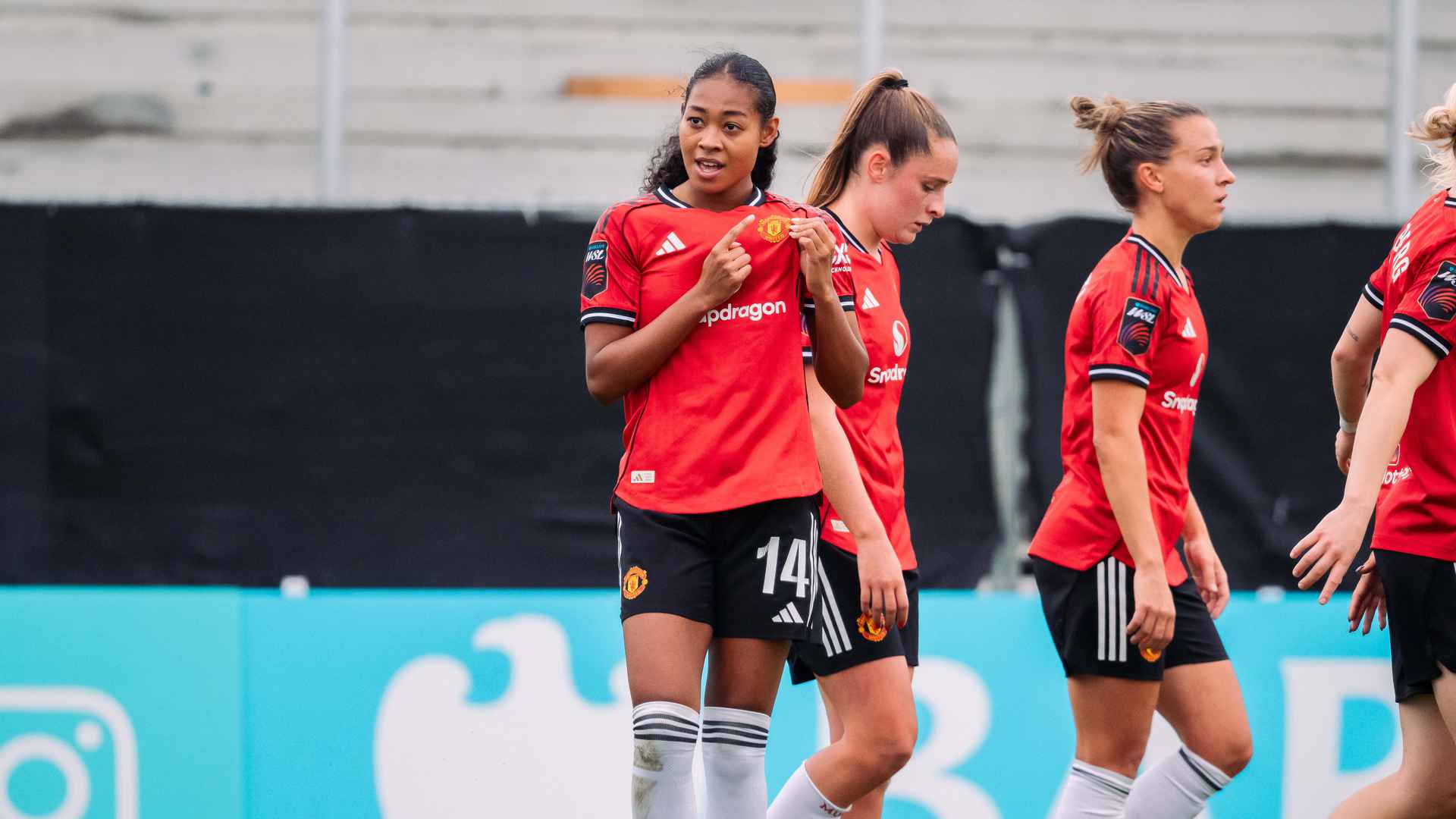 Jayde Riviere เป็นเป้าหมายแรกสำหรับ Man Utd การยิงหรือไม้กางเขน